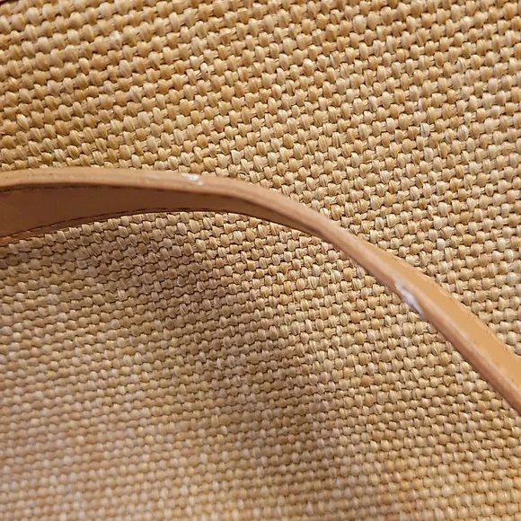 Etienne Aigner woven purse - Picture 10 of 10